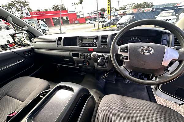 2014 Toyota HIACE  TRH221R