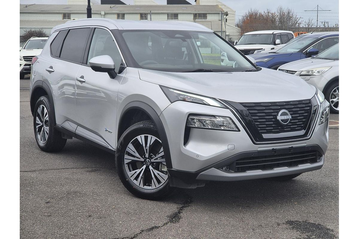 2023 Nissan X-TRAIL ST-L e-POWER T33