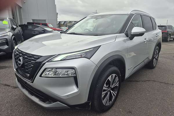 2023 Nissan X-TRAIL ST-L e-POWER T33