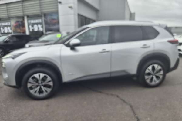 2023 Nissan X-TRAIL ST-L e-POWER T33