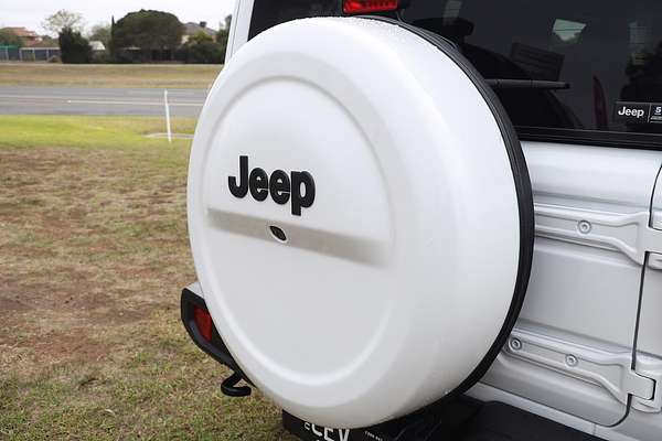 2022 Jeep Wrangler Unlimited Overland JL