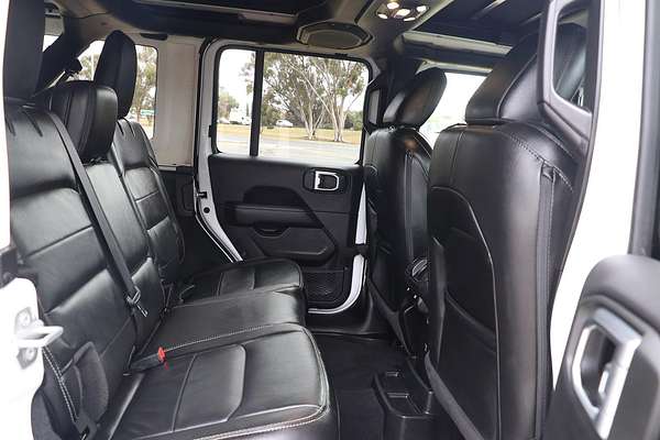 2022 Jeep Wrangler Unlimited Overland JL