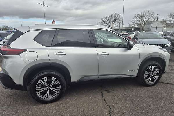 2023 Nissan X-TRAIL ST-L e-POWER T33