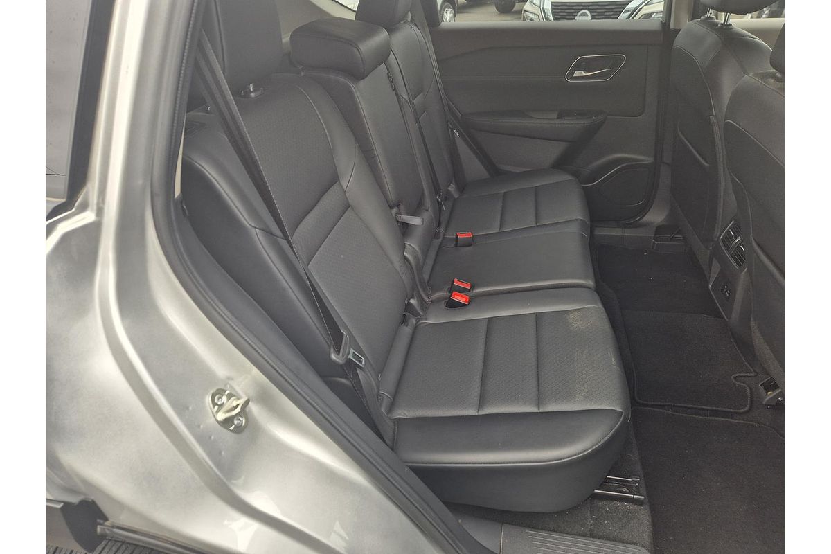 2023 Nissan X-TRAIL ST-L e-POWER T33
