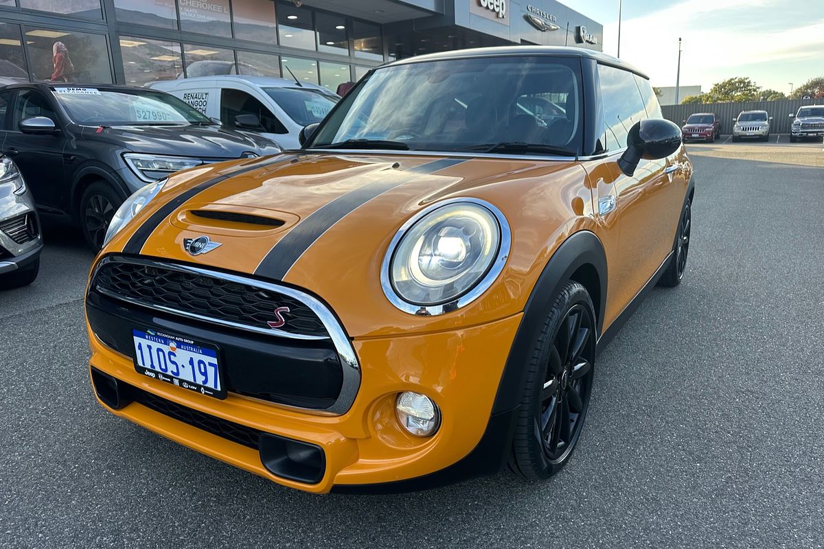 2014 MINI Coupe Cooper S R58
