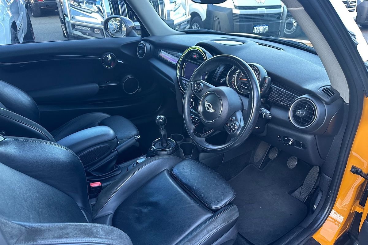 2014 MINI Coupe Cooper S R58