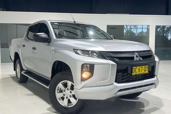 2022 Mitsubishi Triton GLX+ MR 4X4