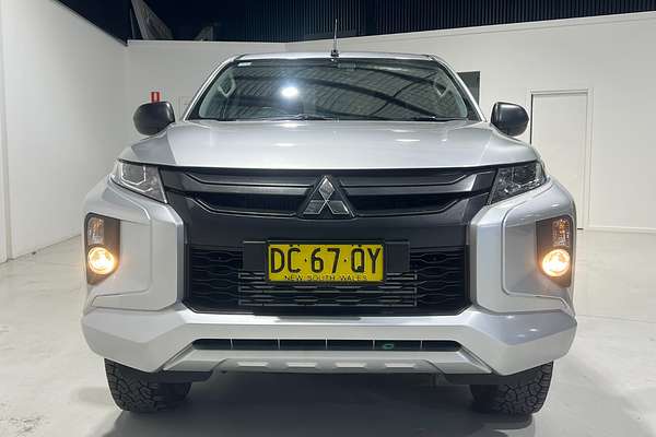 2022 Mitsubishi Triton GLX+ MR 4X4