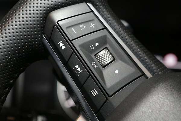 2024 Mitsubishi Outlander LS ZM