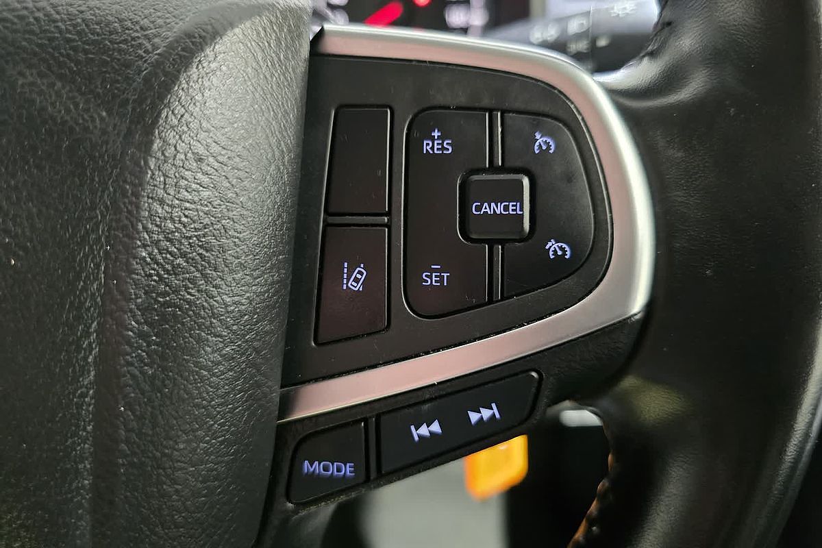 2021 Toyota Hiace Hiace Van LWB 2.8L T Diesel Automatic GDH300R LWB
