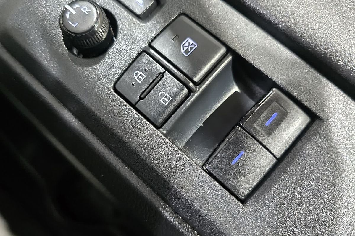 2021 Toyota Hiace Hiace Van LWB 2.8L T Diesel Automatic GDH300R LWB