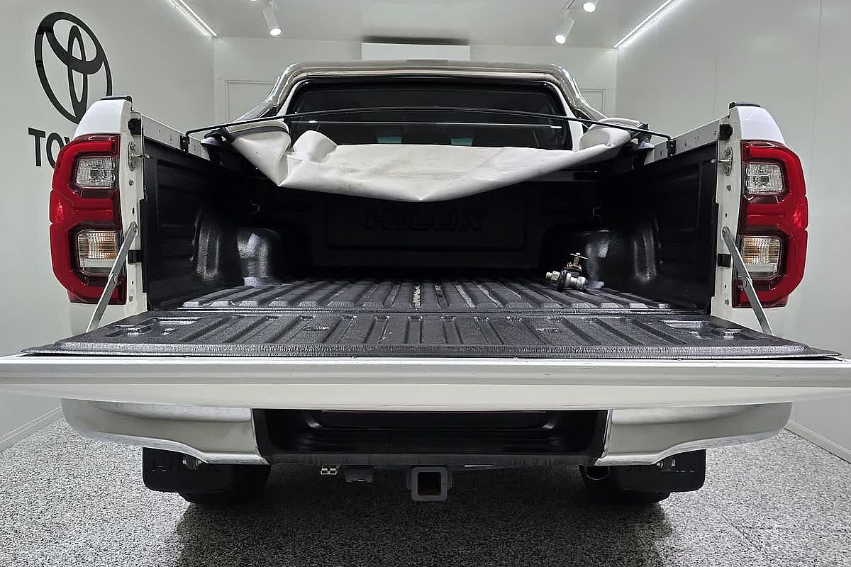 2021 Toyota Hilux SR5 GUN126R 4X4