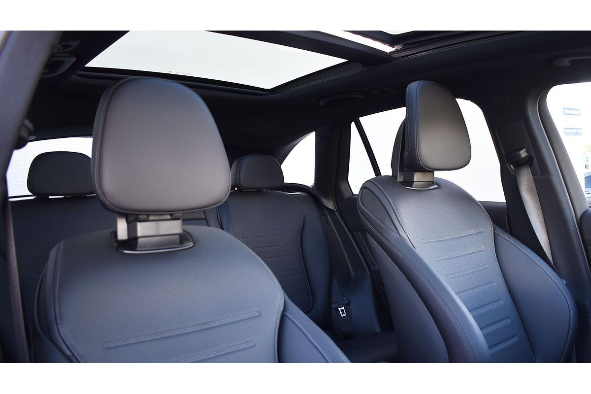 2024 Mercedes-Benz GLC-Class GLC300 X254