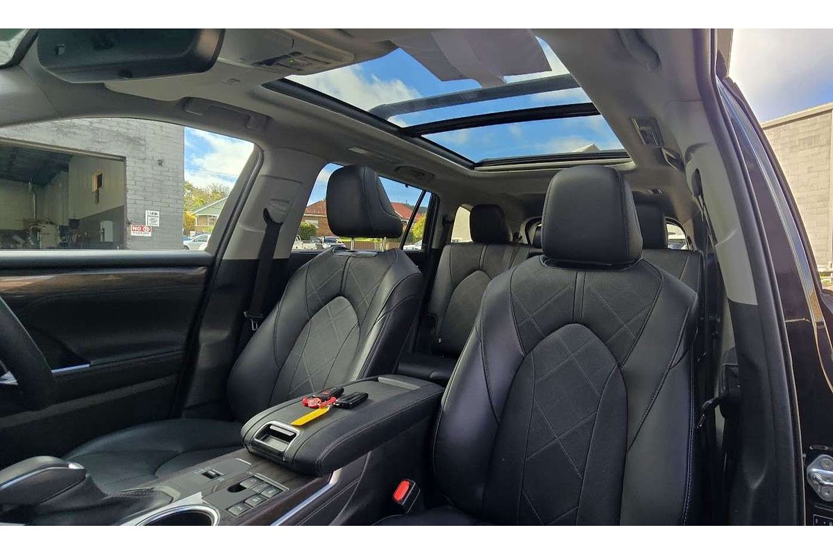 2023 Toyota Kluger Grande AXUH78R