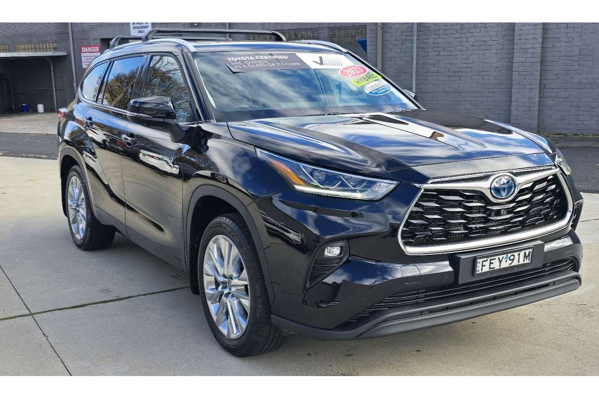 2023 Toyota Kluger Grande AXUH78R