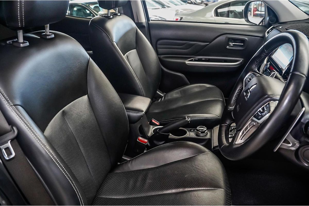 2021 Mitsubishi Triton GSR MR 4X4