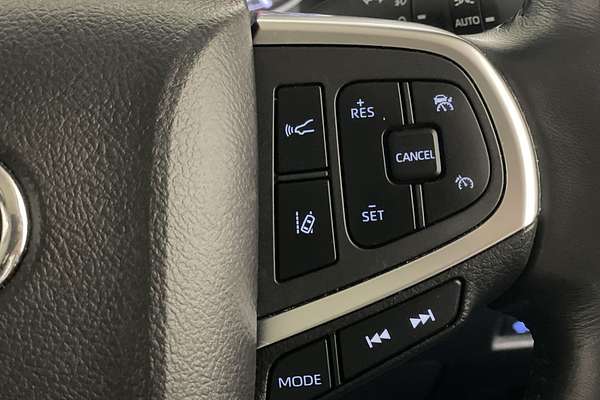 2019 Toyota Granvia VX GDH303R