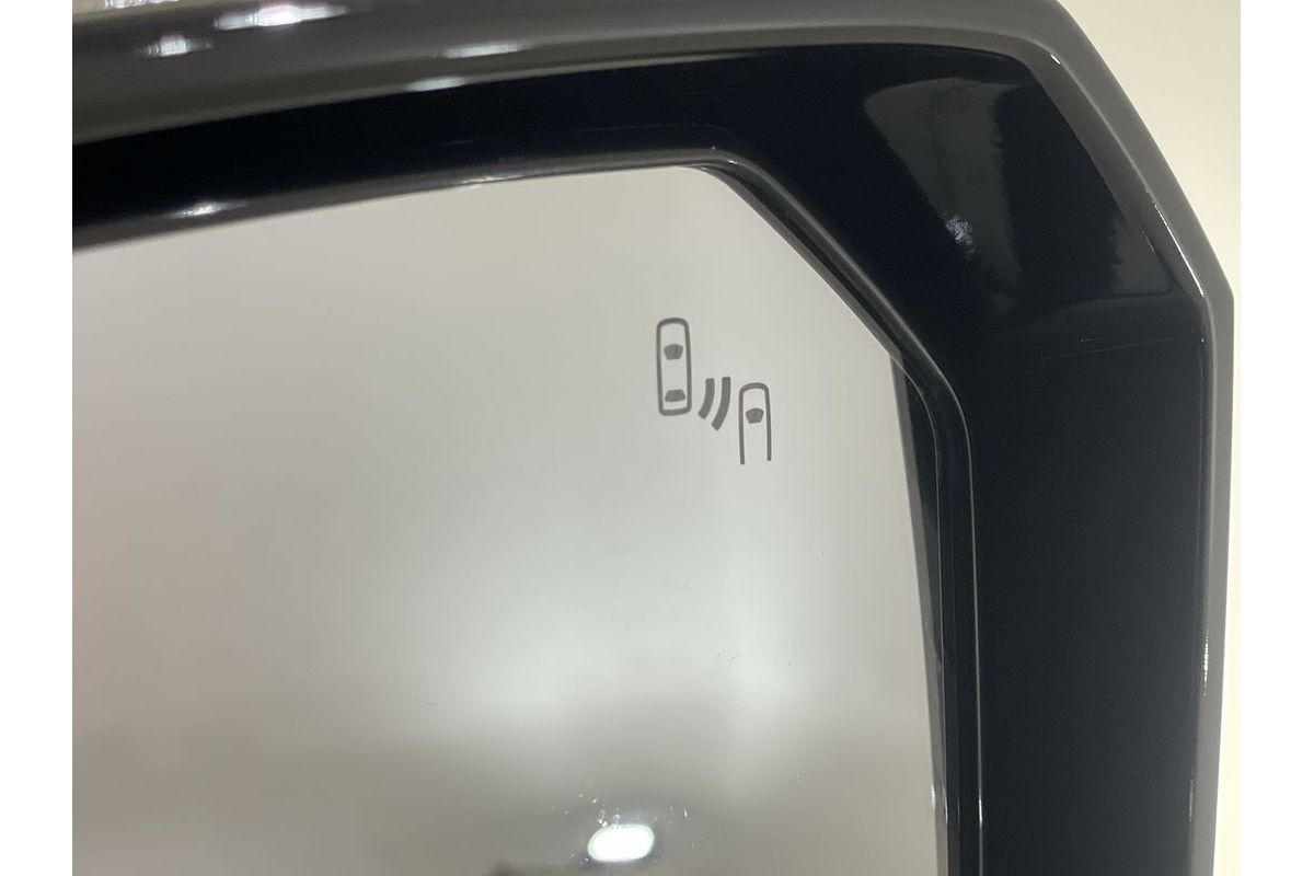 2019 Toyota Granvia VX GDH303R