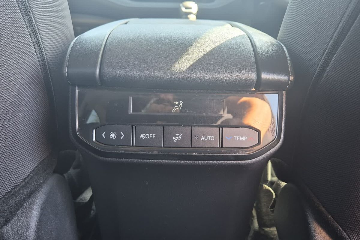 2024 Toyota Kluger GX AXUH78R