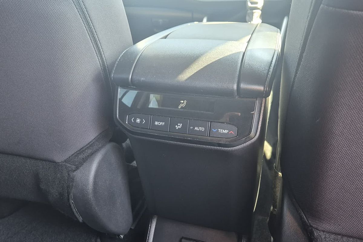 2024 Toyota Kluger GX AXUH78R