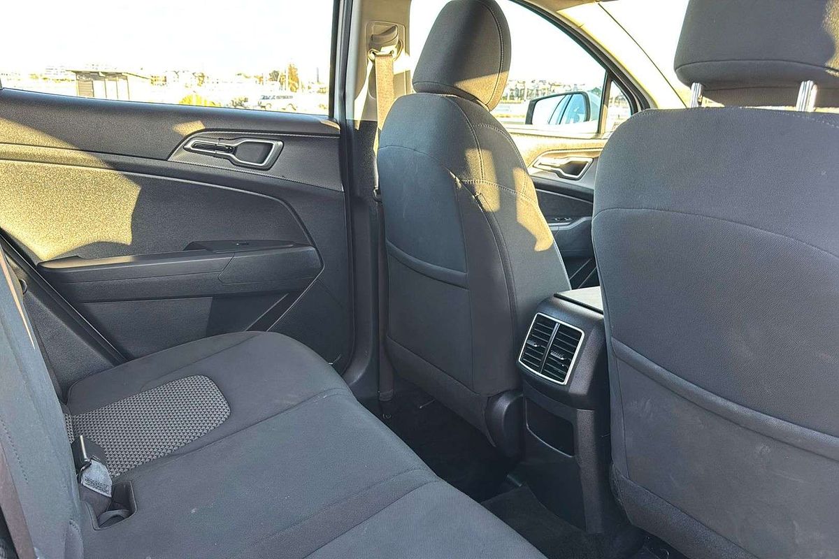 2023 Kia Sportage S NQ5