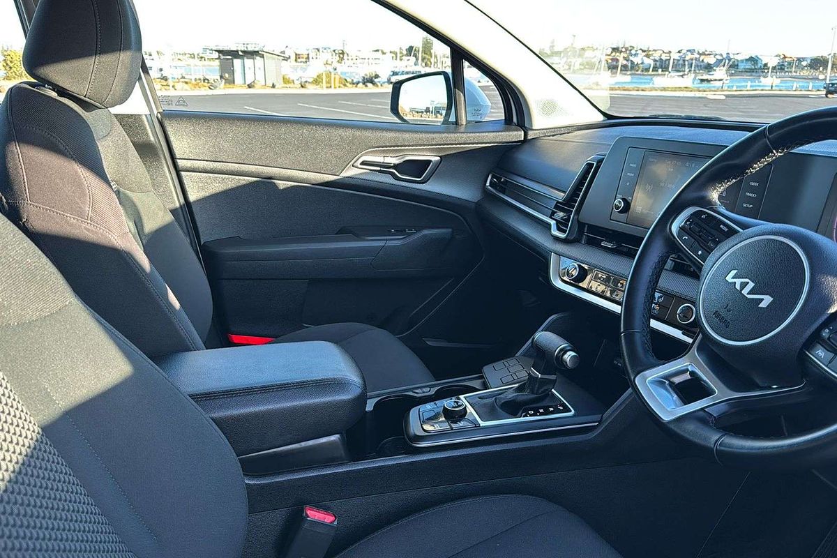 2023 Kia Sportage S NQ5