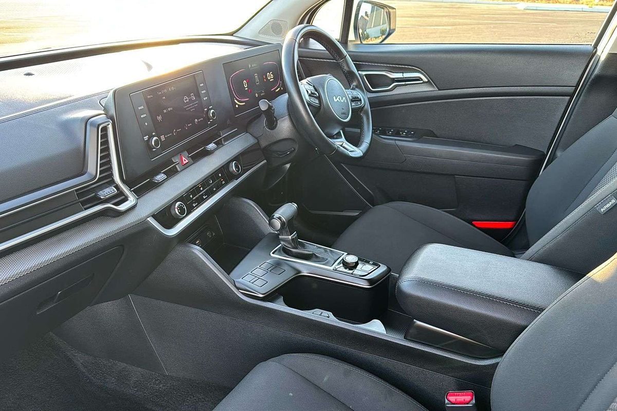 2023 Kia Sportage S NQ5