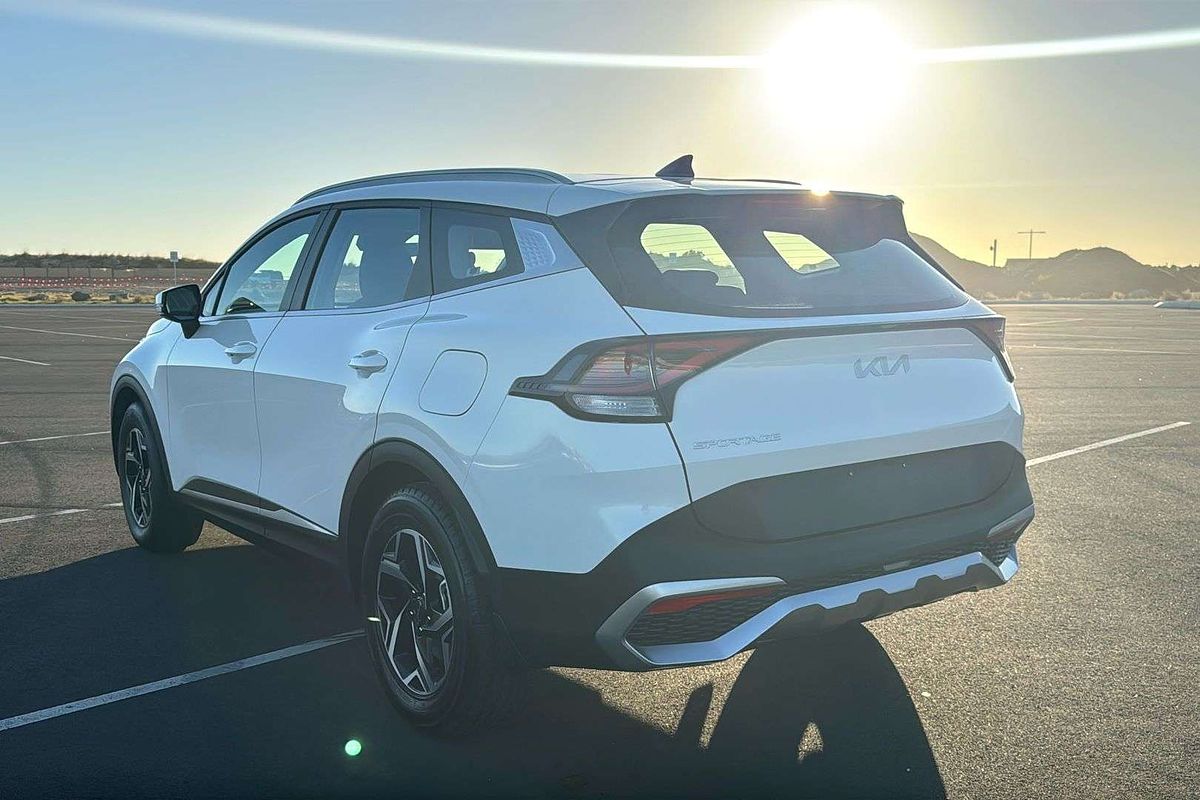 2023 Kia Sportage S NQ5