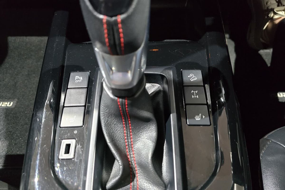 2022 Isuzu D-MAX D-MAX X-TERRAIN (4x4) TOR3022 4X4
