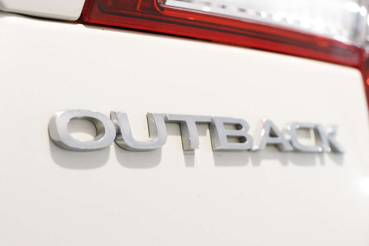 2020 Subaru Outback 2.5i 5GEN