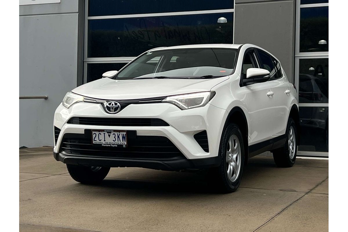 2017 Toyota RAV4 GX ZSA42R