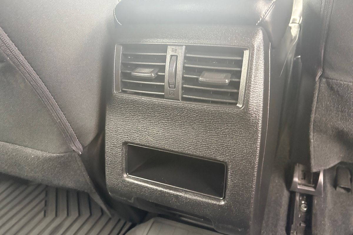 2022 Mitsubishi Outlander ES ZM