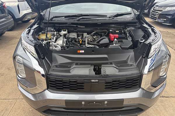 2022 Mitsubishi Outlander ES ZM