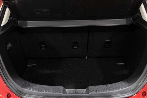 2015 Mazda 2 Maxx DJ Series