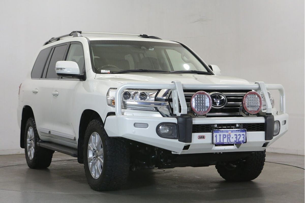 2019 Toyota Landcruiser Sahara VDJ200R