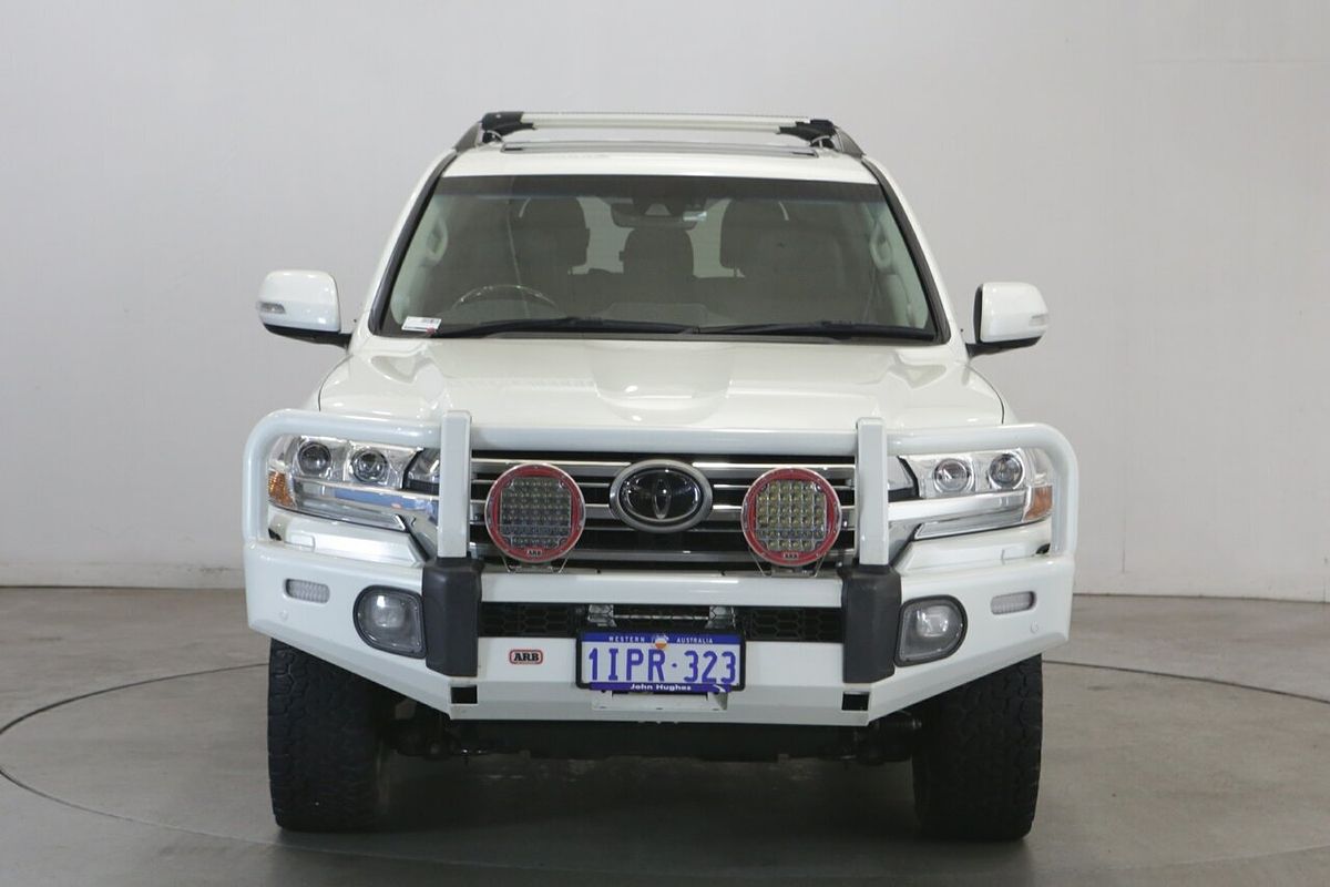 2019 Toyota Landcruiser Sahara VDJ200R