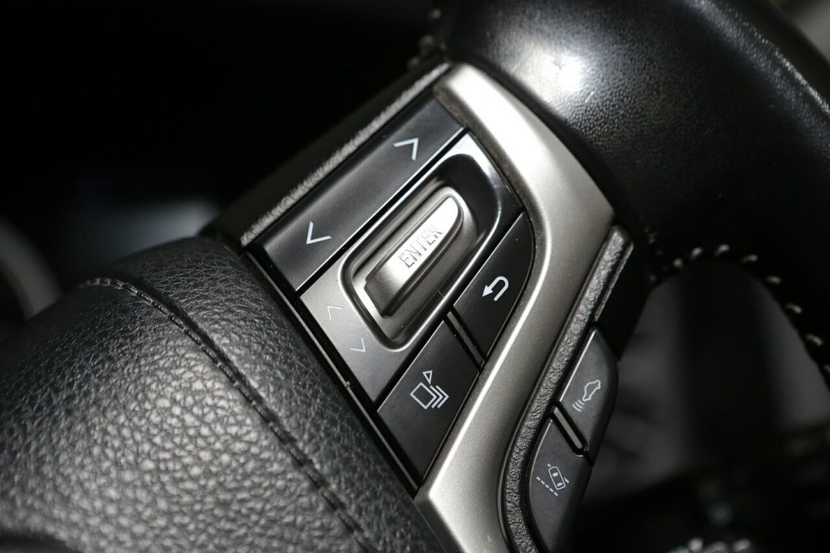 2019 Toyota Landcruiser Sahara VDJ200R
