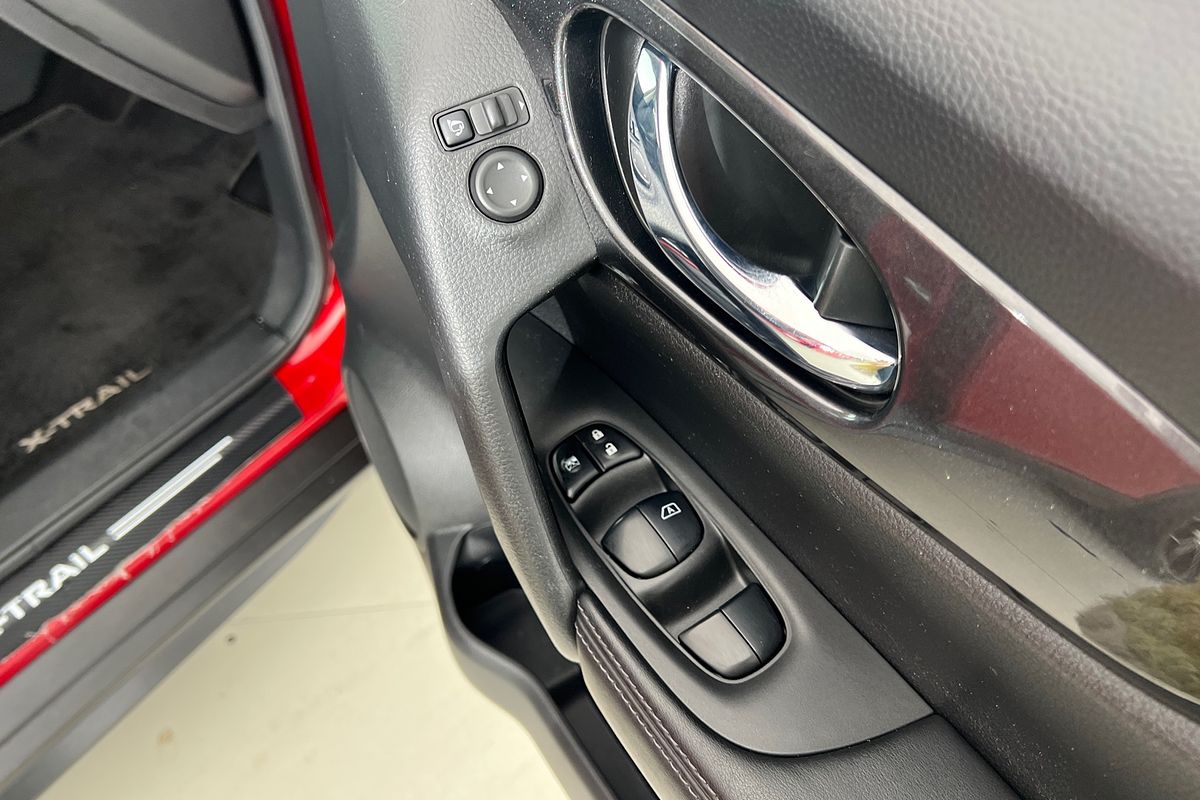 2017 Nissan X-TRAIL ST-L T32 Series II
