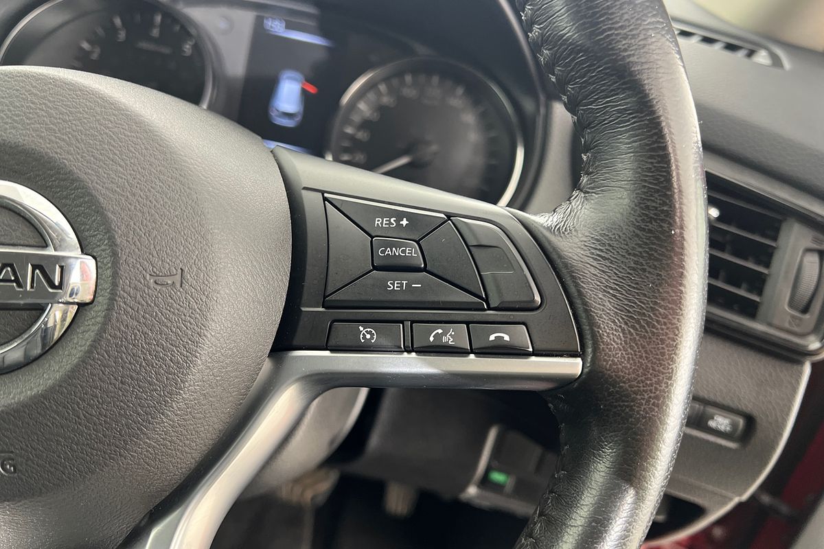 2017 Nissan X-TRAIL ST-L T32 Series II