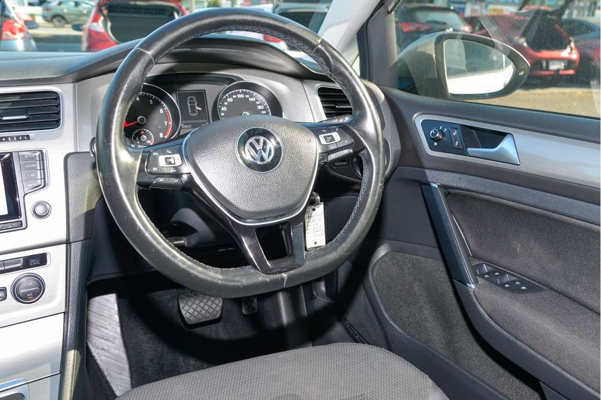 2013 Volkswagen GOLF 90TSI Comfortline 7