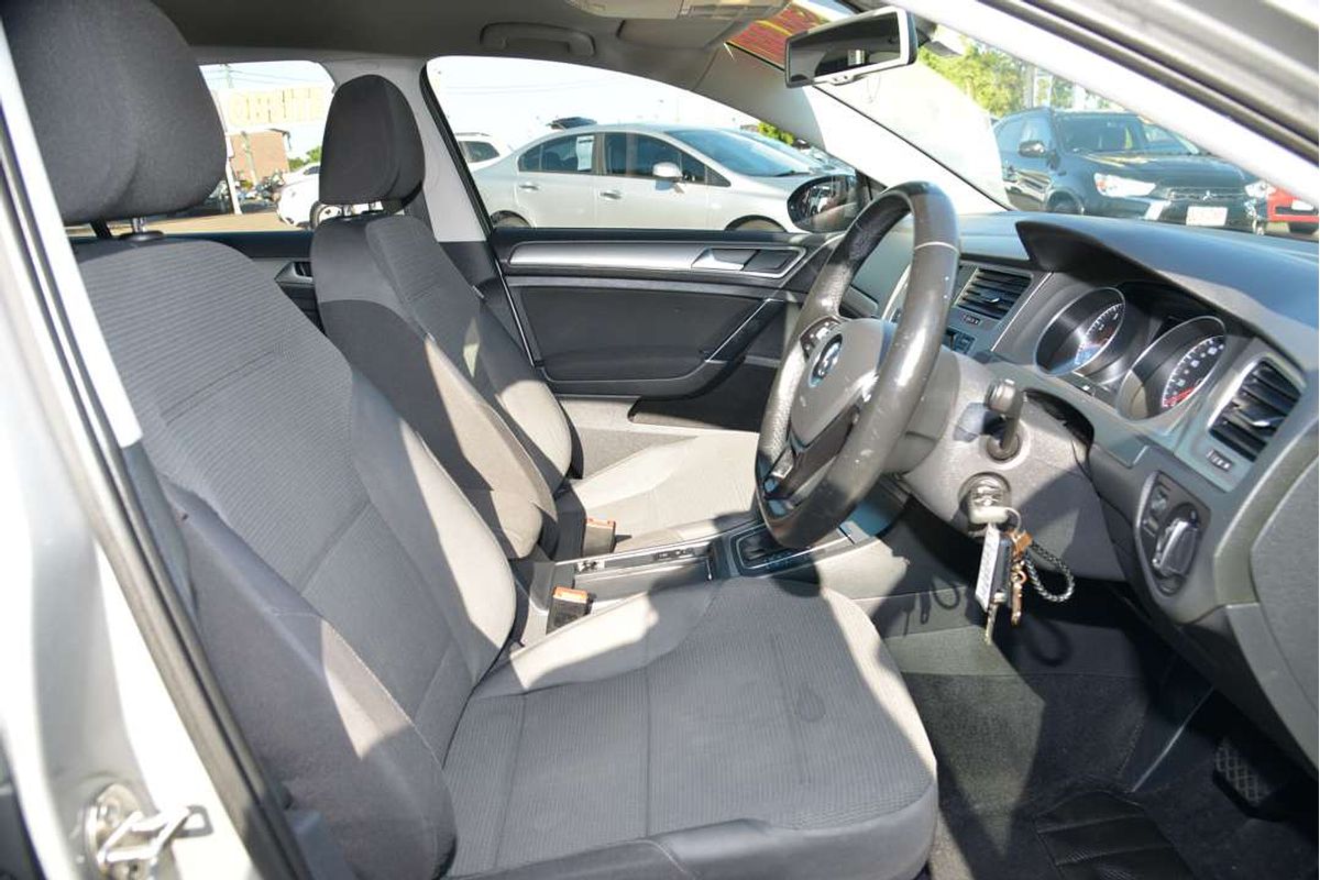2013 Volkswagen GOLF 90TSI Comfortline 7
