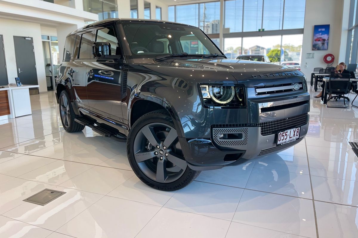 2021 Land Rover Defender 110 P525 V8 L663
