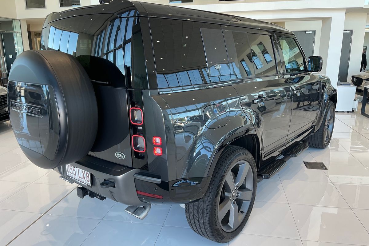2021 Land Rover Defender 110 P525 V8 L663