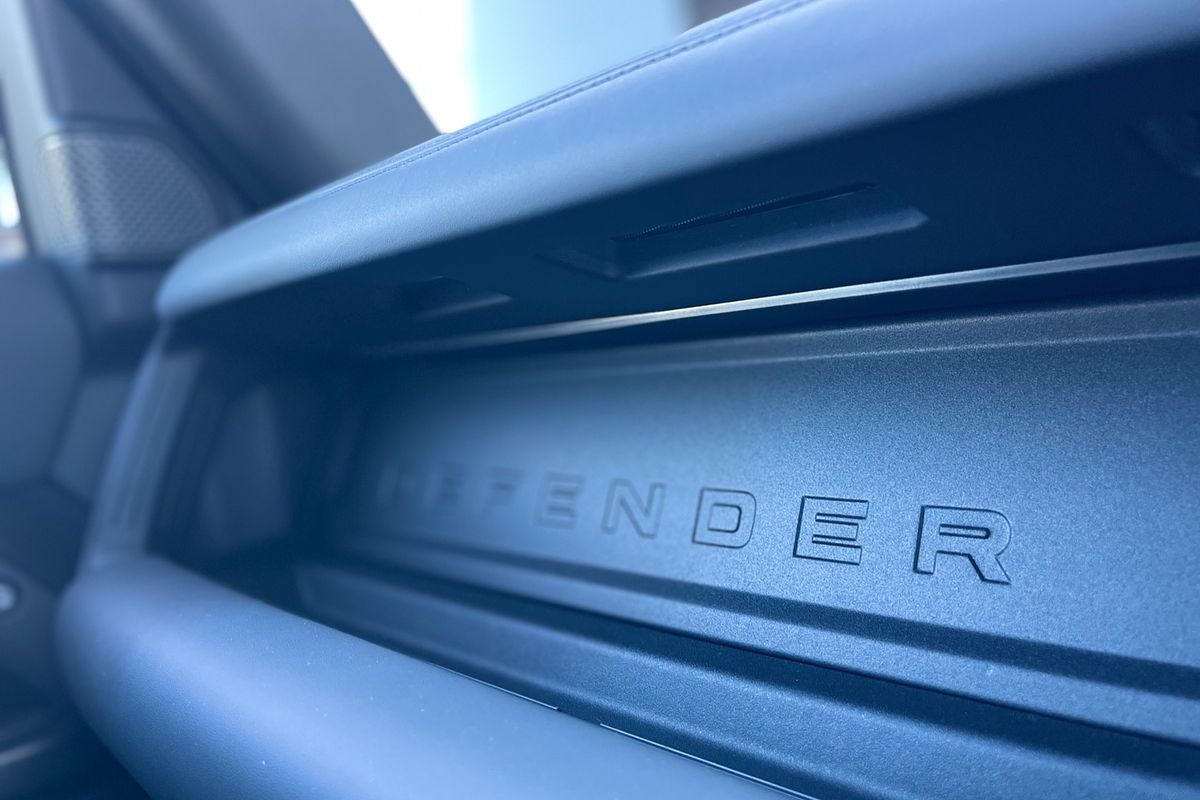 2021 Land Rover Defender 110 P525 V8 L663