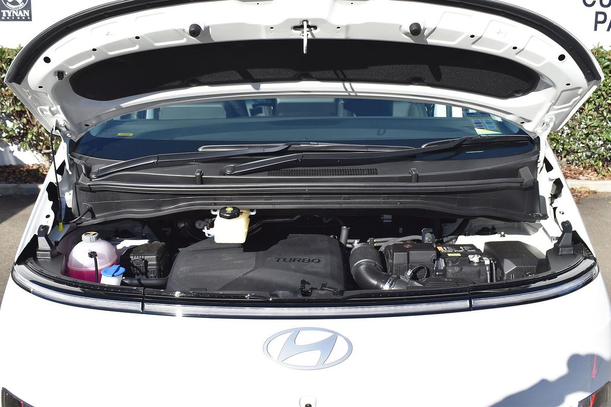 2025 Hyundai STARIA Highlander US4.V3