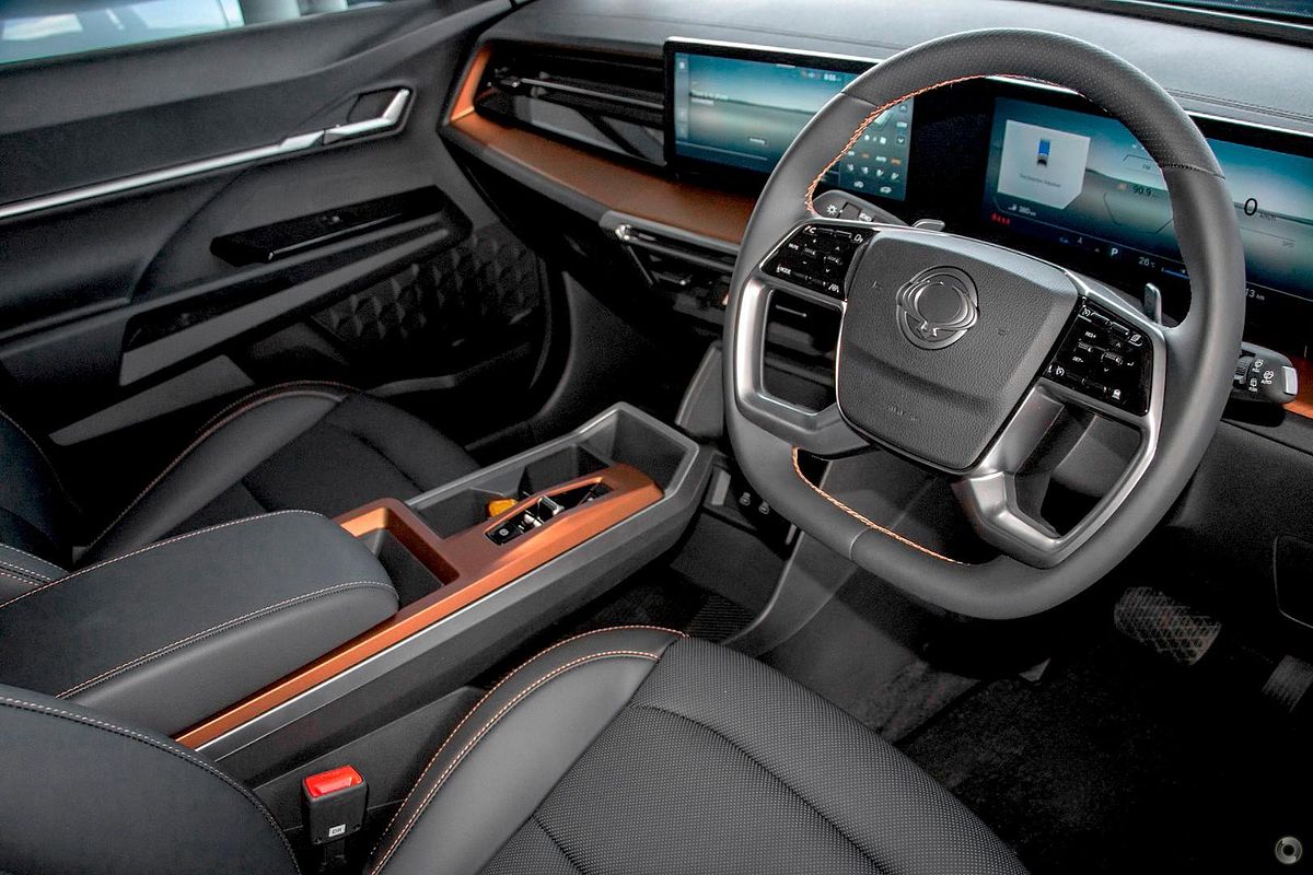 2024 KGM SsangYong Torres Ultimate J116
