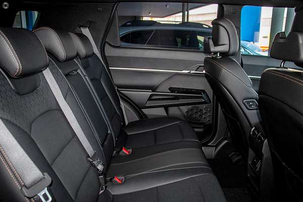 2024 KGM SsangYong Torres Ultimate J116