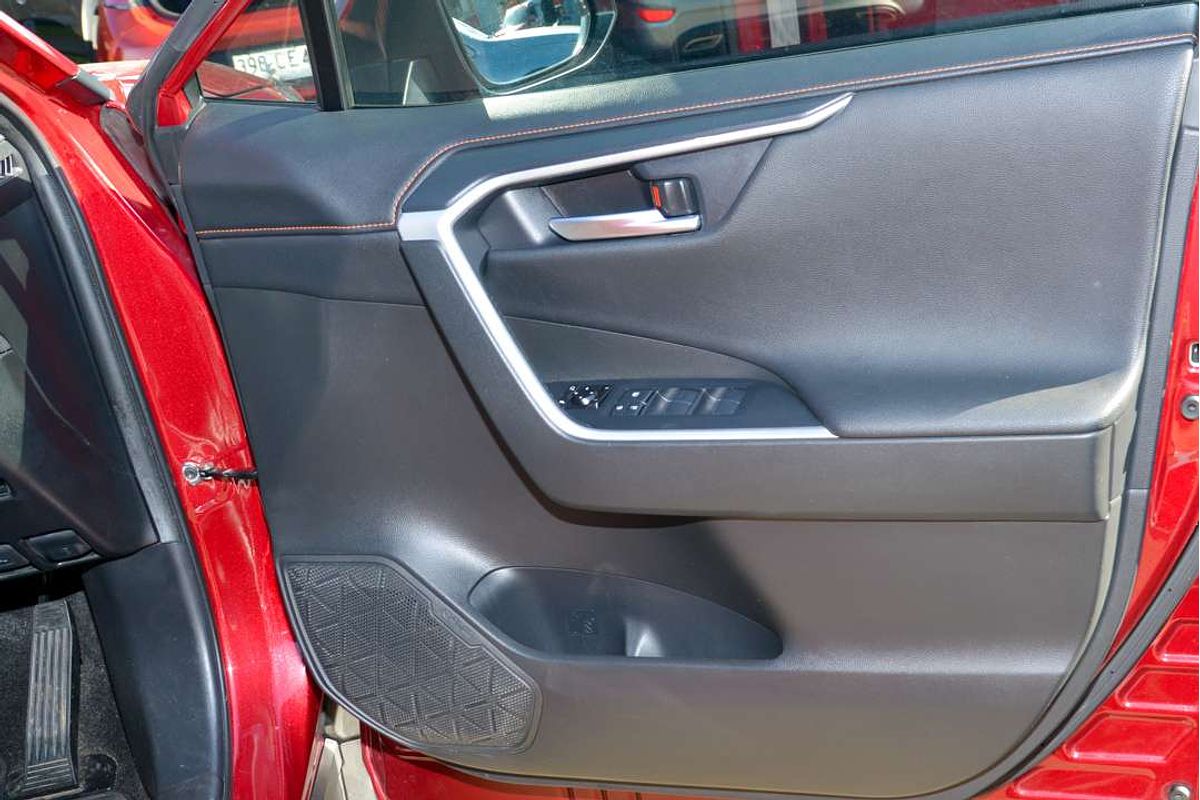 2020 Toyota RAV4 Edge AXAA54R