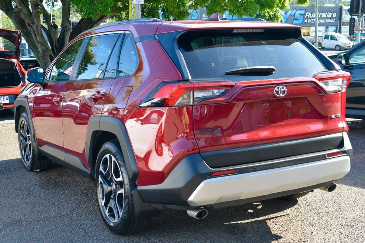 2020 Toyota RAV4 Edge AXAA54R