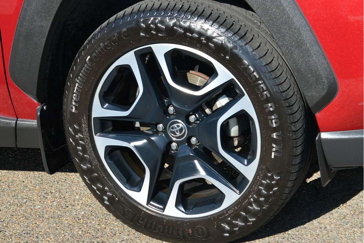 2020 Toyota RAV4 Edge AXAA54R